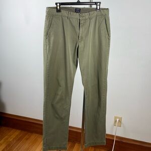 J. Crew The Sutton Chino pants 32x34